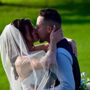 Meet your Posher, Carrie